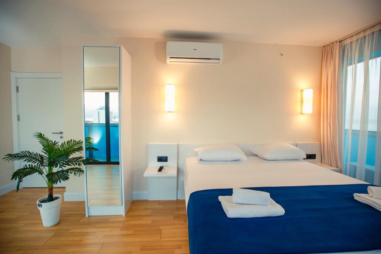 Panorama Orbi City Center Suite Sea View Batoumi Extérieur photo