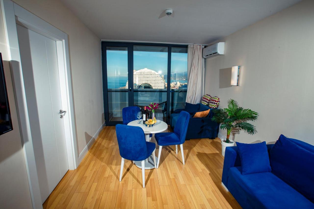 Panorama Orbi City Center Suite Sea View Batoumi Extérieur photo