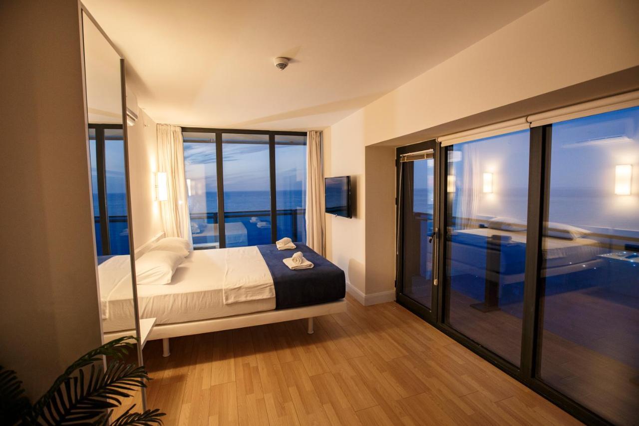 Panorama Orbi City Center Suite Sea View Batoumi Extérieur photo
