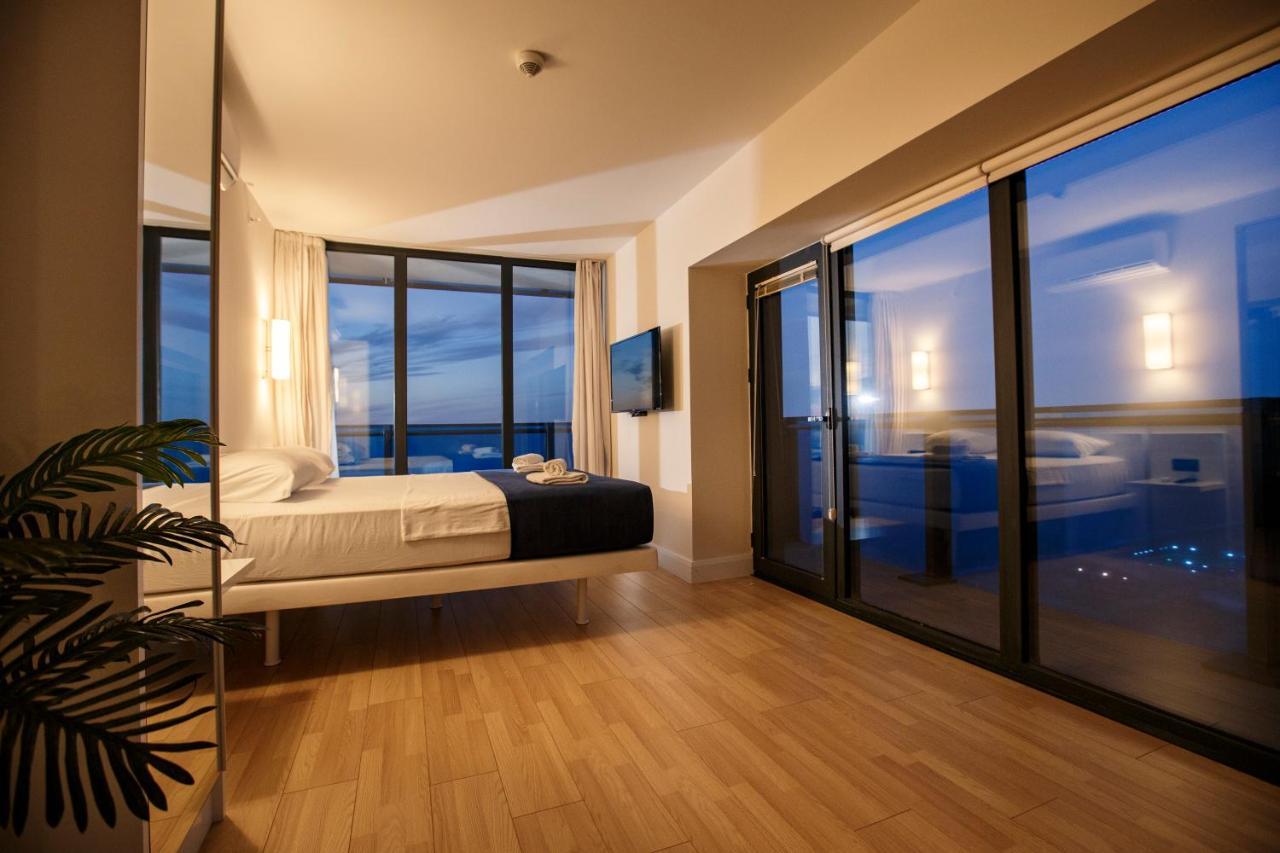 Panorama Orbi City Center Suite Sea View Batoumi Extérieur photo