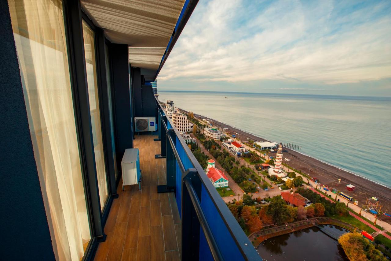 Panorama Orbi City Center Suite Sea View Batoumi Extérieur photo
